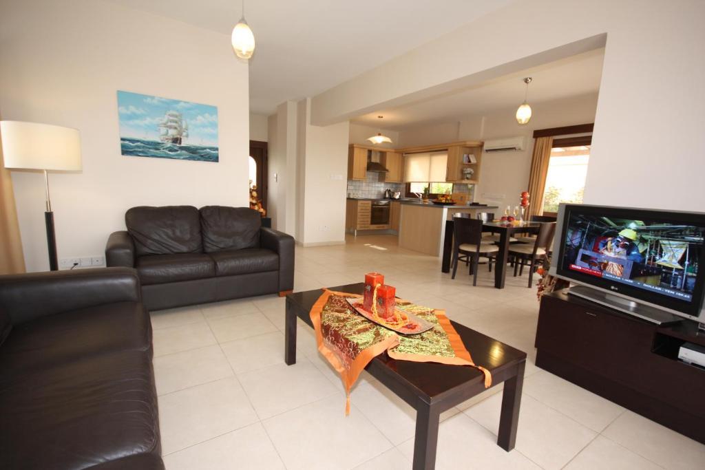 Holidays Villas Pissouri Room photo